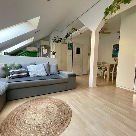Loft Art Apartment Gdynia Bagian luar foto