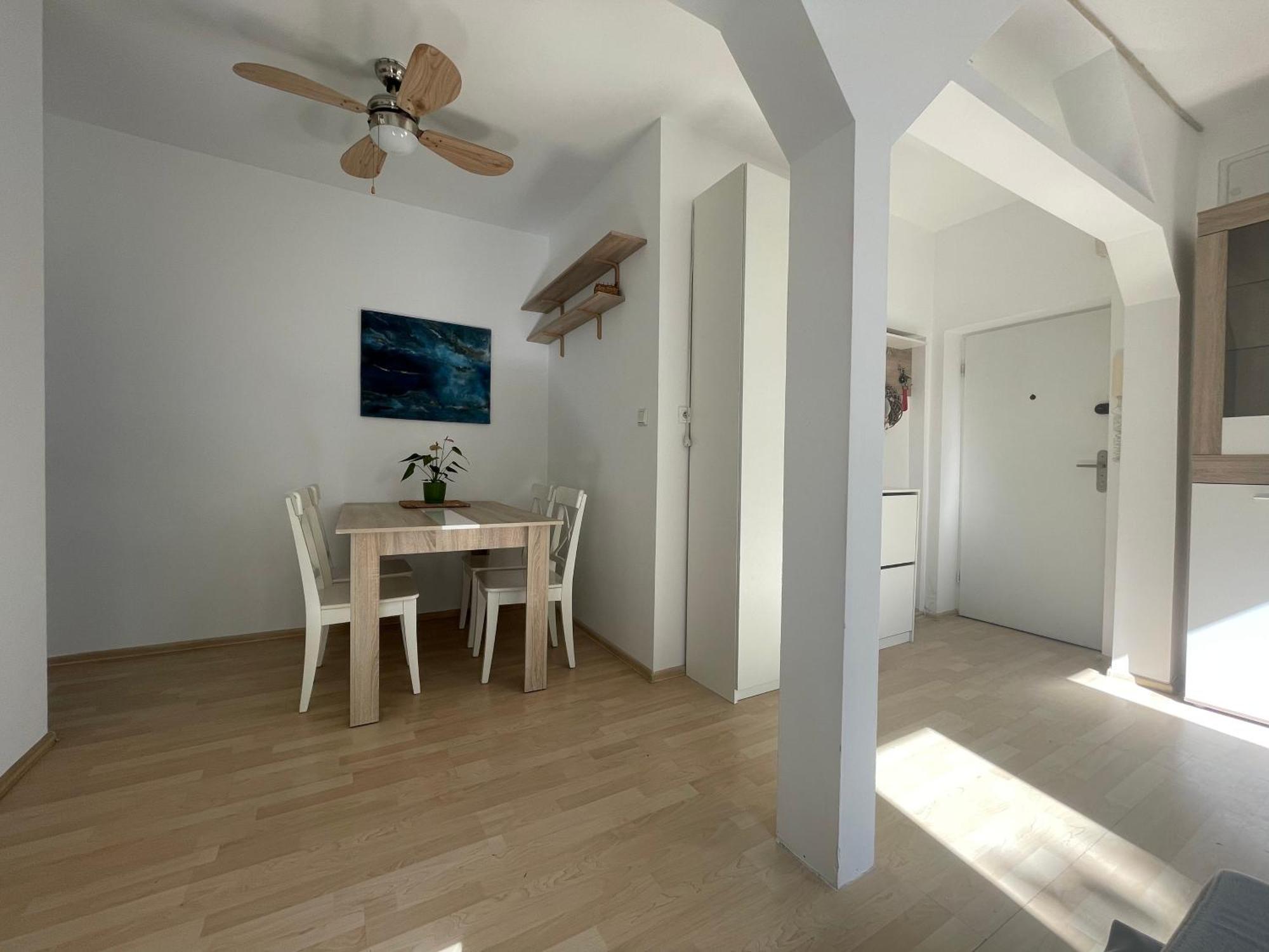 Loft Art Apartment Gdynia Bagian luar foto